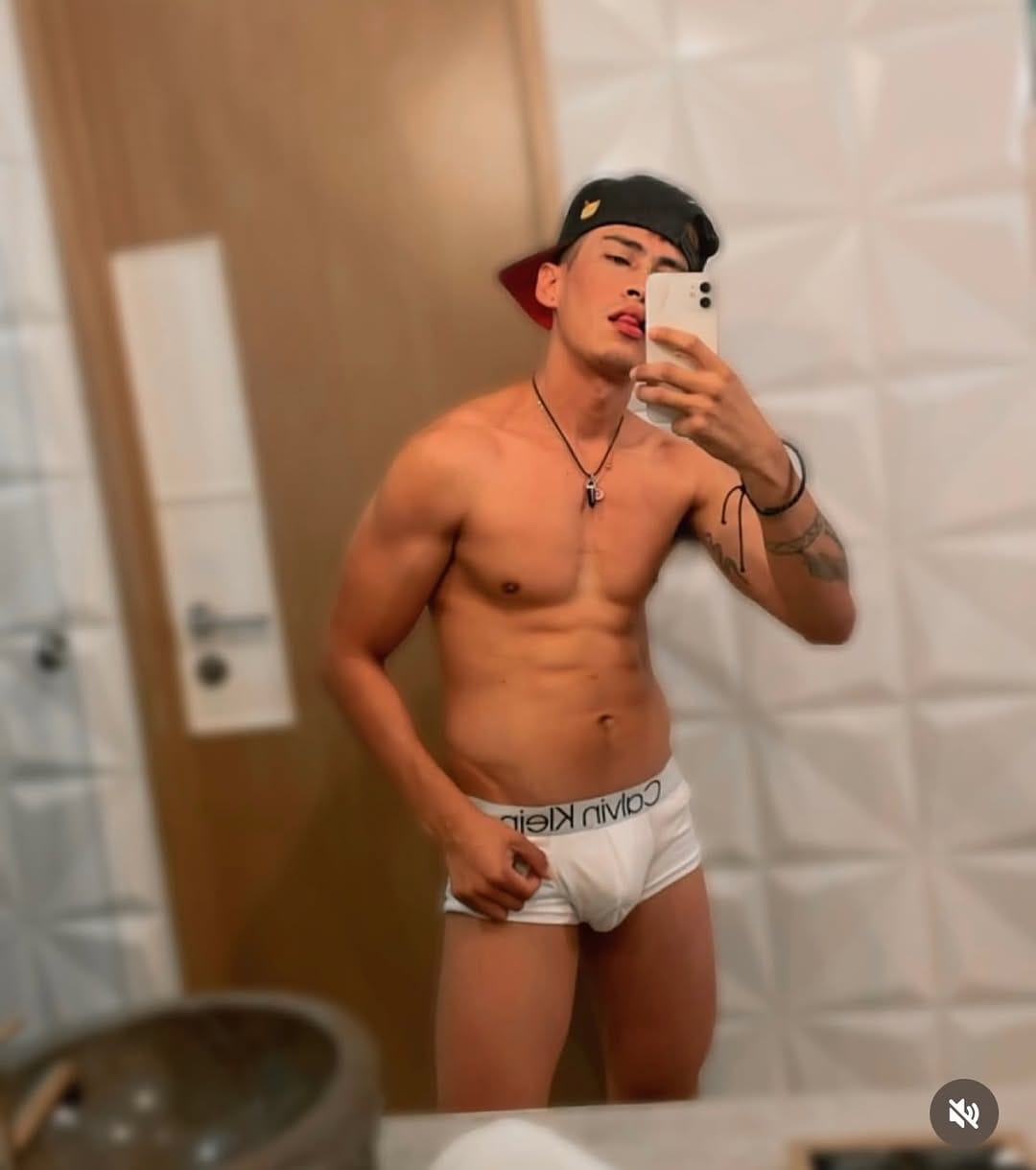 Post 4 by Charts Mendoza on Instagram (image)