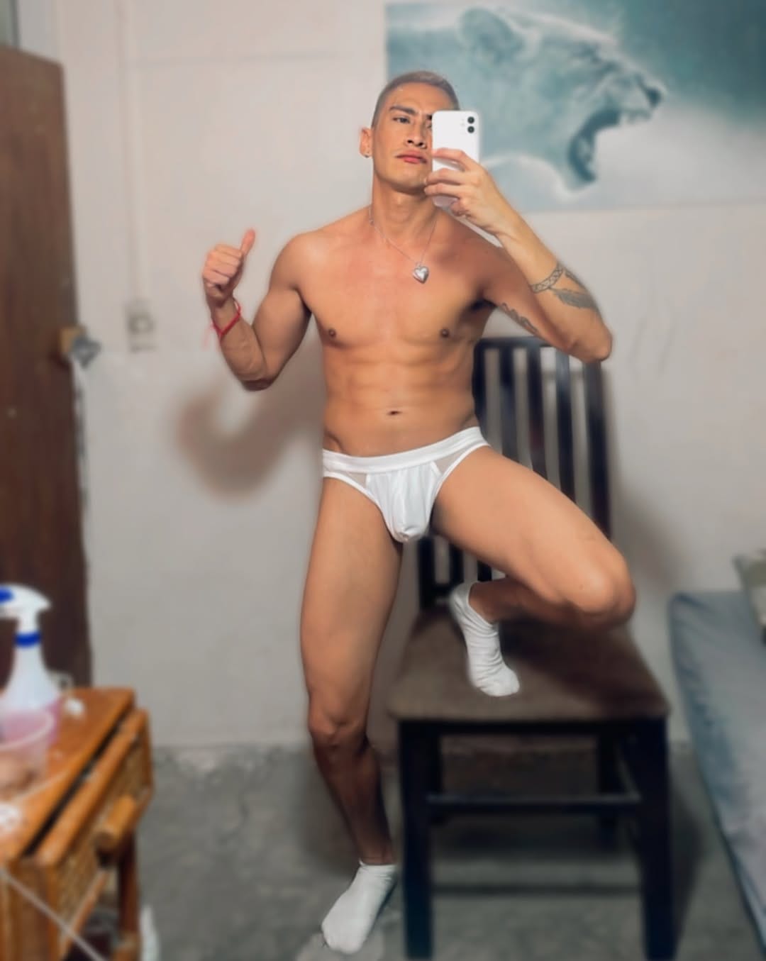 Post 7 by Charts Mendoza on Instagram (image)