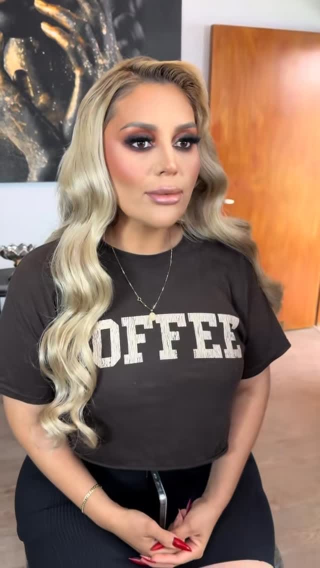 Post 8 by EDUARDO  RODRÍGUEZ MAKEUP on Instagram (video)