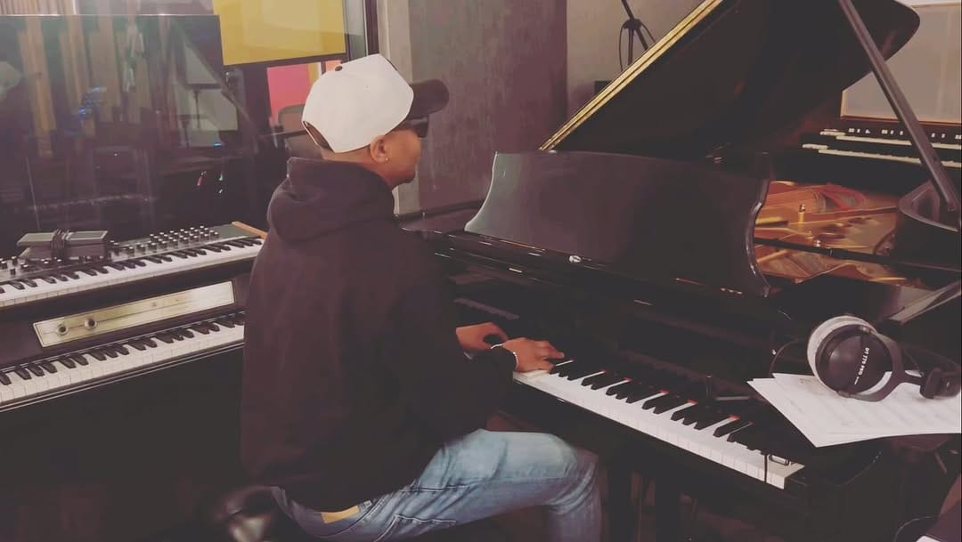 Post 8 by Abraham Poythress on Instagram (video)