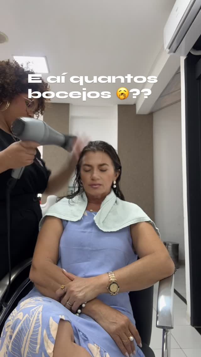 Post 9 by Salão Claudinho Coiffeur on Instagram (video)