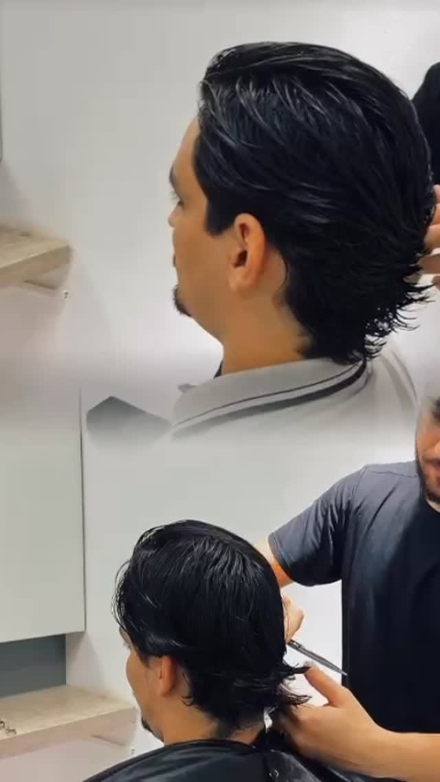 Post 1 by Salão Claudinho Coiffeur on Instagram (video)
