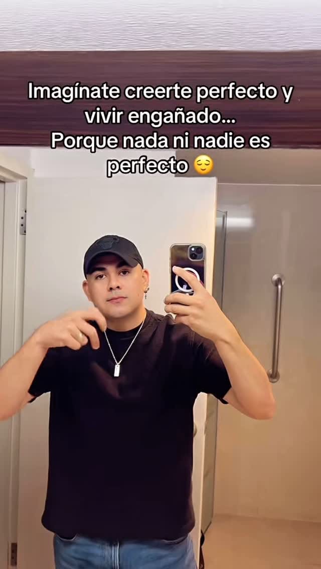 Post 10 by Gustavo Flores on Instagram (video)