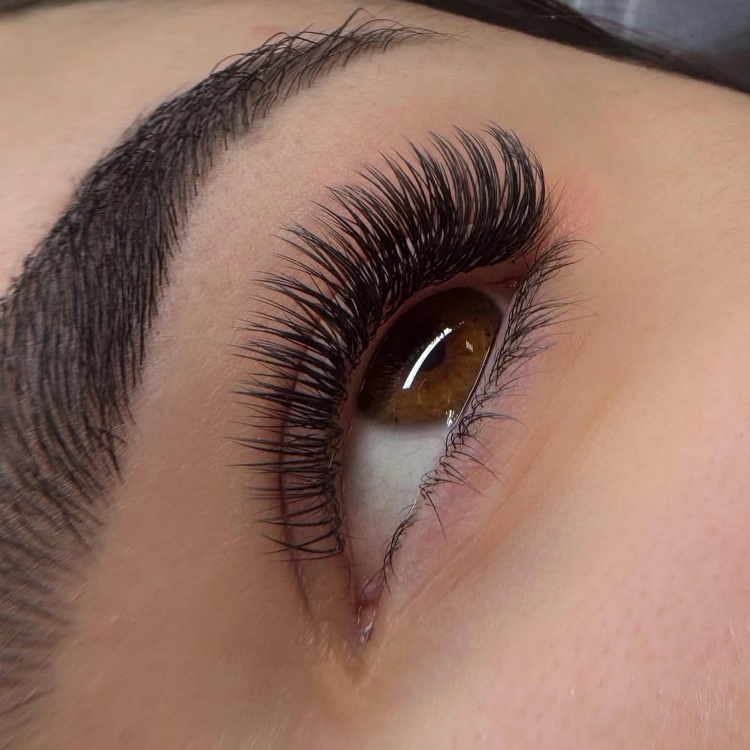 Post 10 by Cejas y Pestañas Madrid on Instagram (image)
