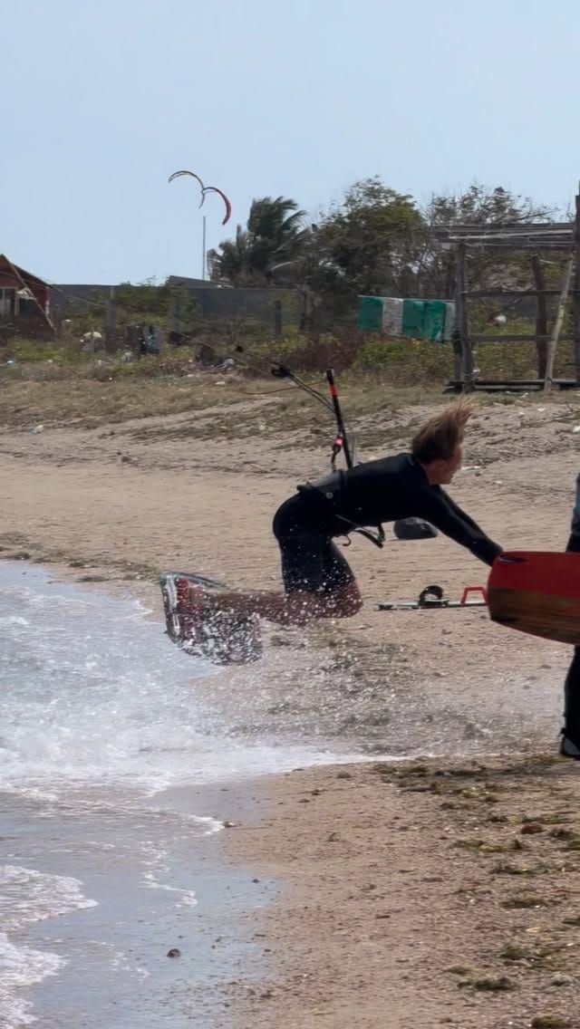 Post 4 by Jeremy Burlando on Instagram (video)