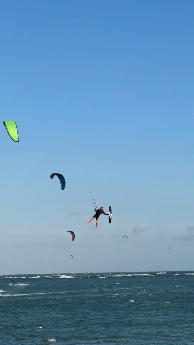 Post 10 by Jeremy Burlando on Instagram (video)