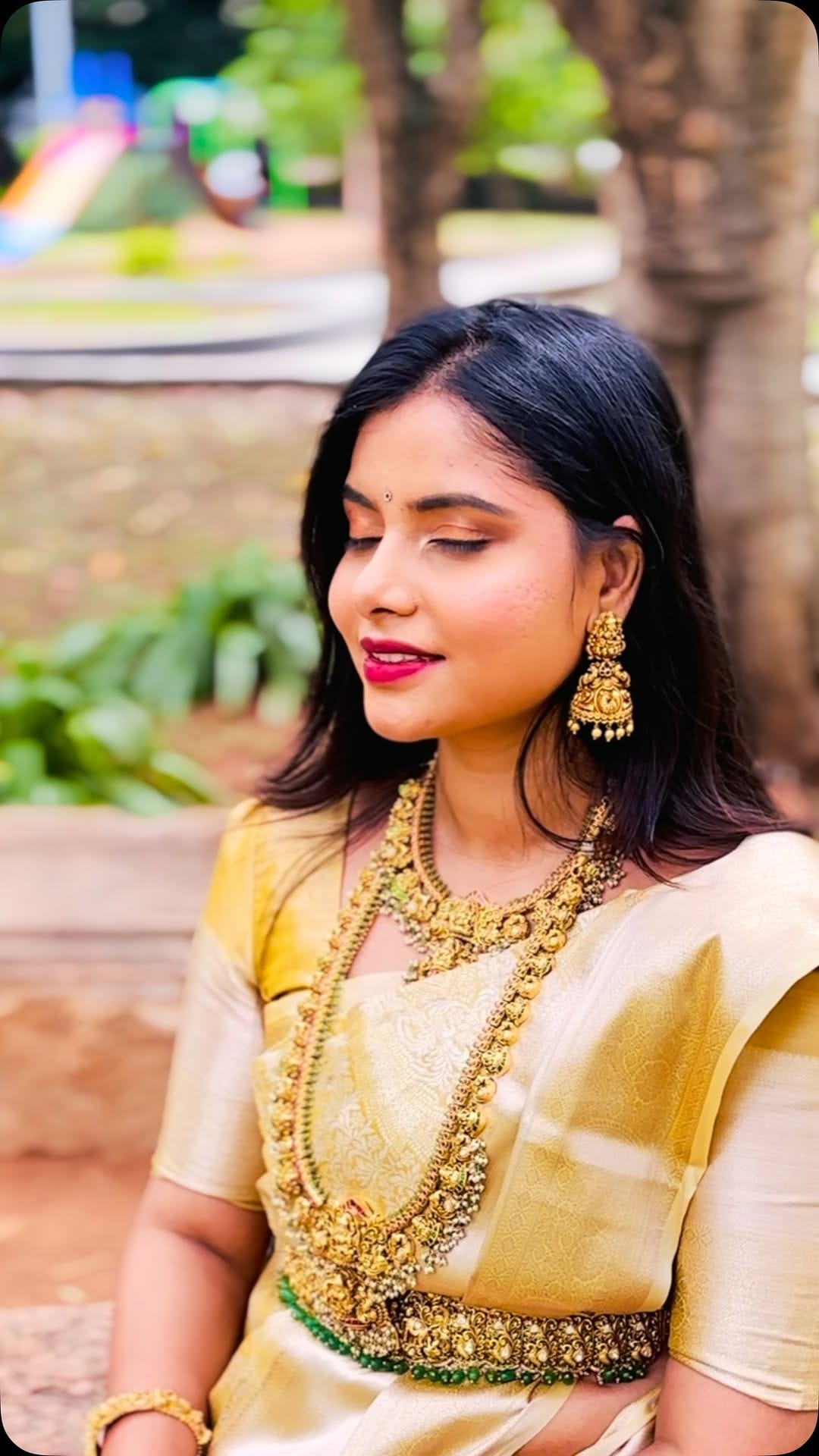 Post 2 by Shwetha Jain on Instagram (video)
