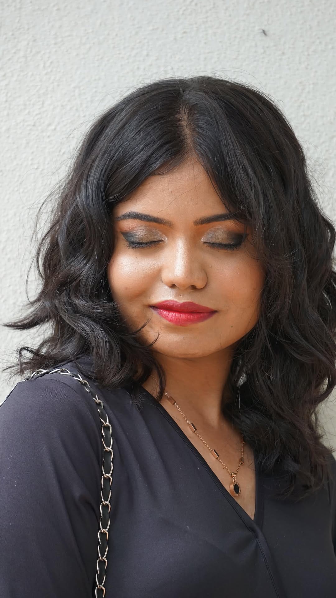 Post 3 by Shwetha Jain on Instagram (video)