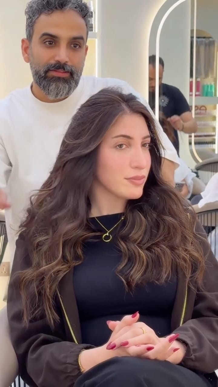 Post 2 by Alex Albitar on Instagram (video)