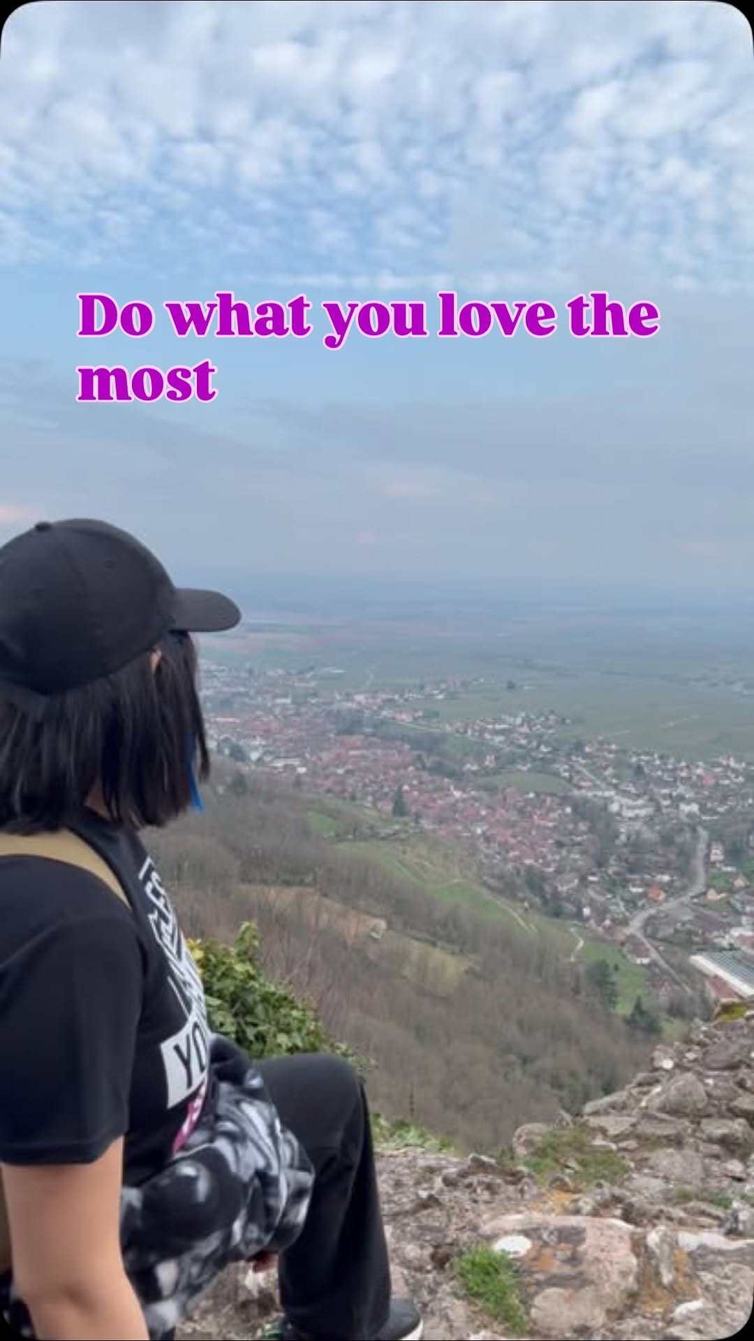 Post 9 by Deepti Baluni on Instagram (video)