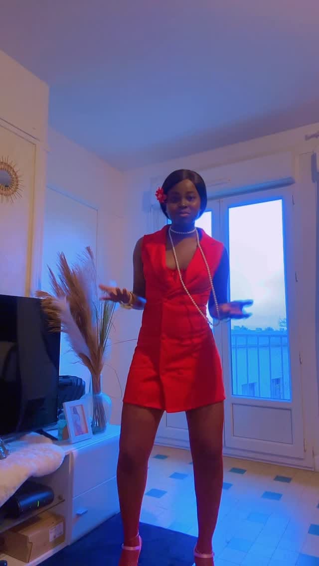 Post 1 by 🌺TheCleopatraMïmi👑.Ř&Č❤ on Instagram (video)