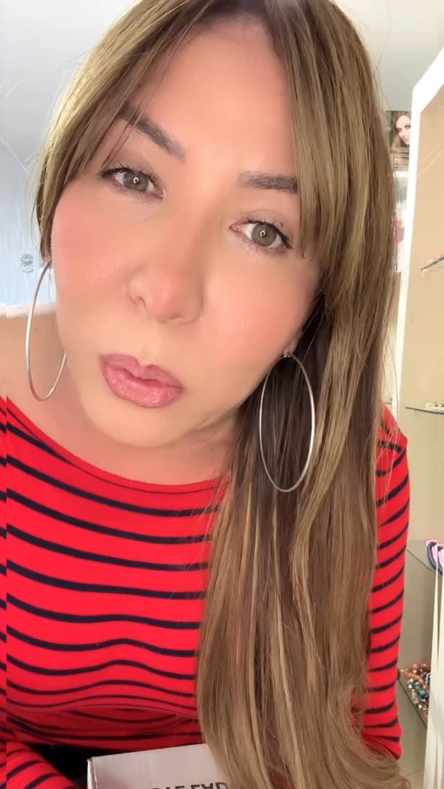 Post 3 by Leonora Montes Nueva Esparta on Instagram (video)