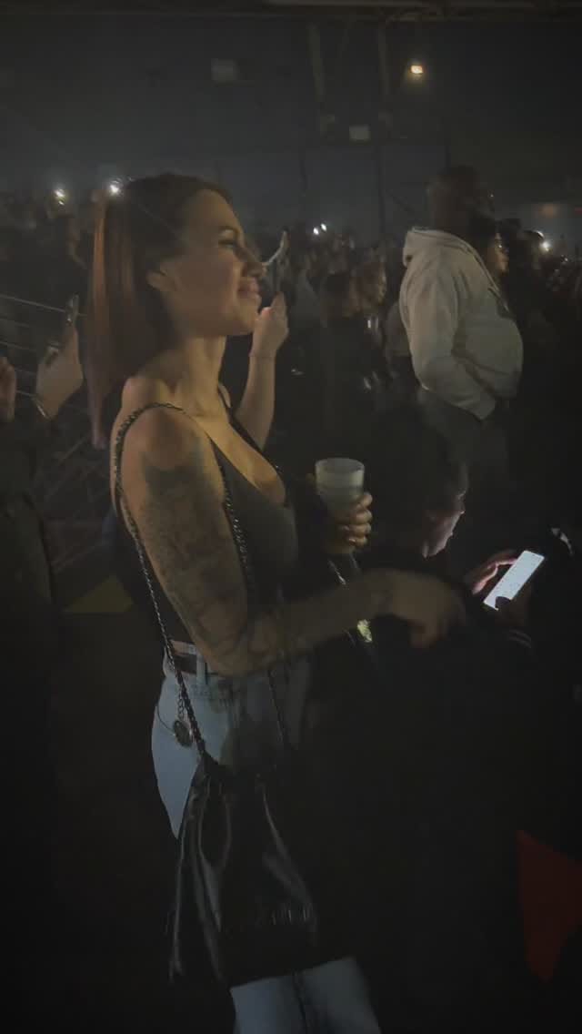 Post 4 by Aurelie deroo on Instagram (video)