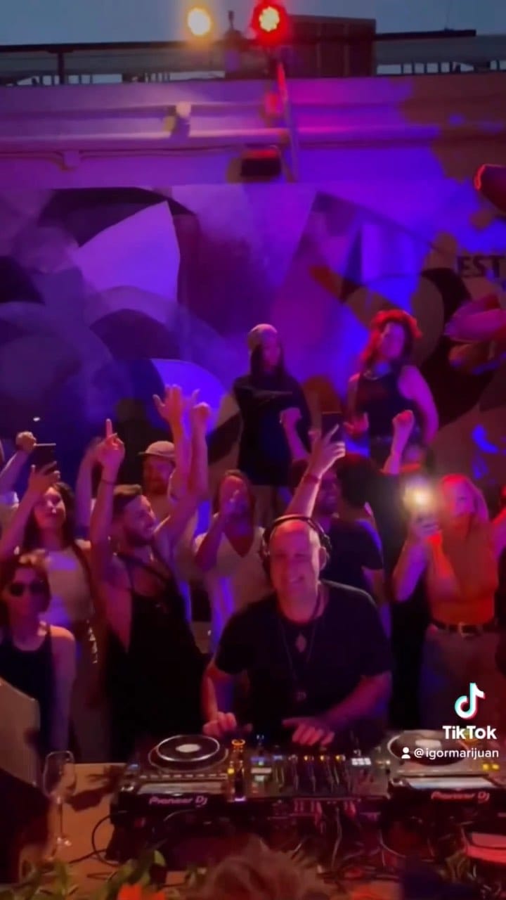 Post 3 by Pareidolia Music on Instagram (video)