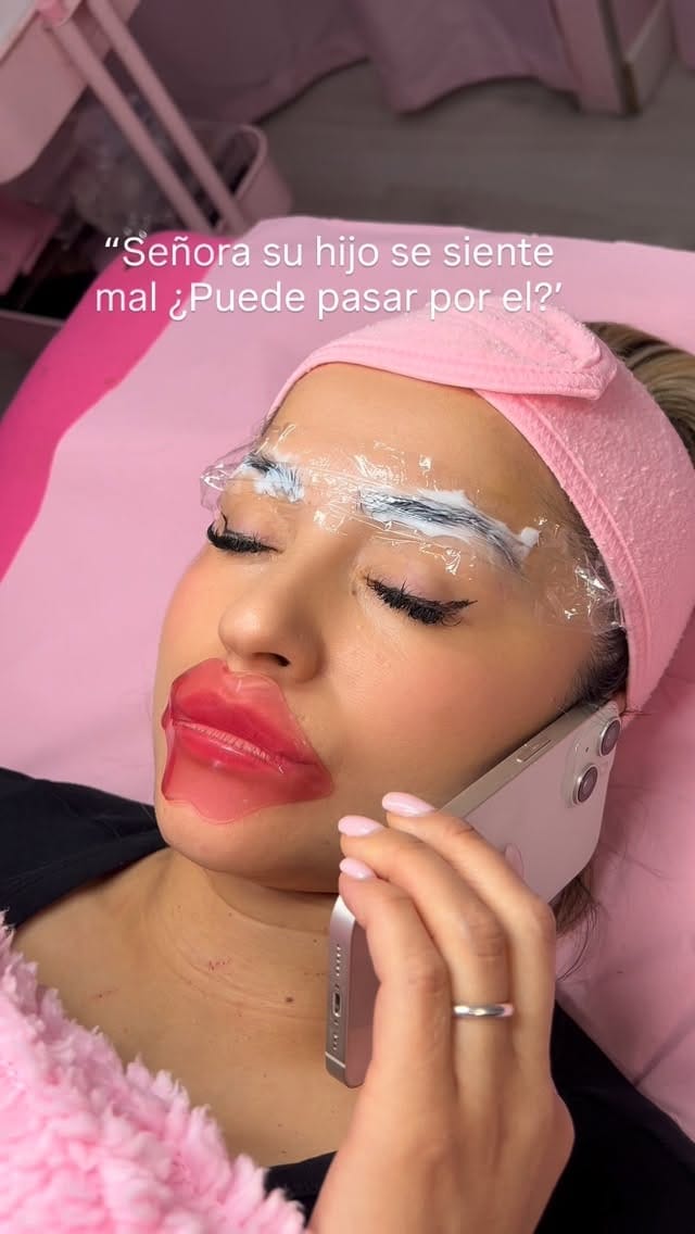 Post 1 by Luxeyelashes on Instagram (video)