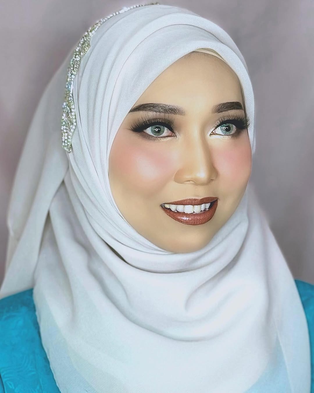 Post 3 by Nitafmua Pro MUA TGR-JKT Jabodetabek on Instagram (image)