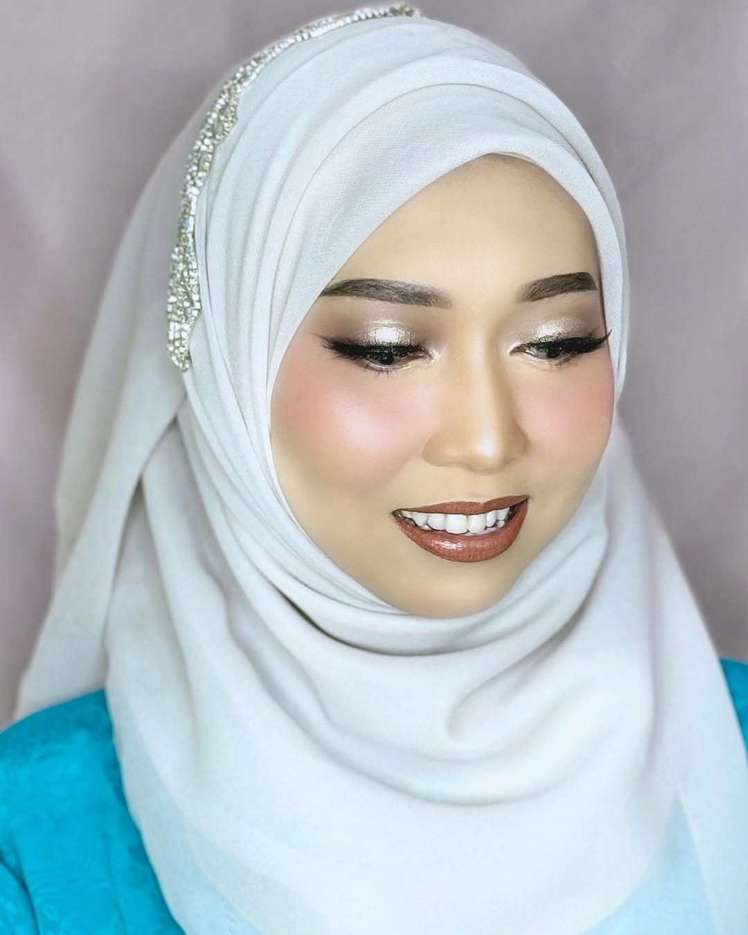 Post 2 by Nitafmua Pro MUA TGR-JKT Jabodetabek on Instagram (image)