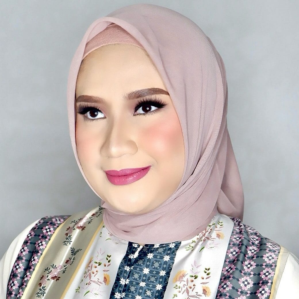 Post 6 by Nitafmua Pro MUA TGR-JKT Jabodetabek on Instagram (image)