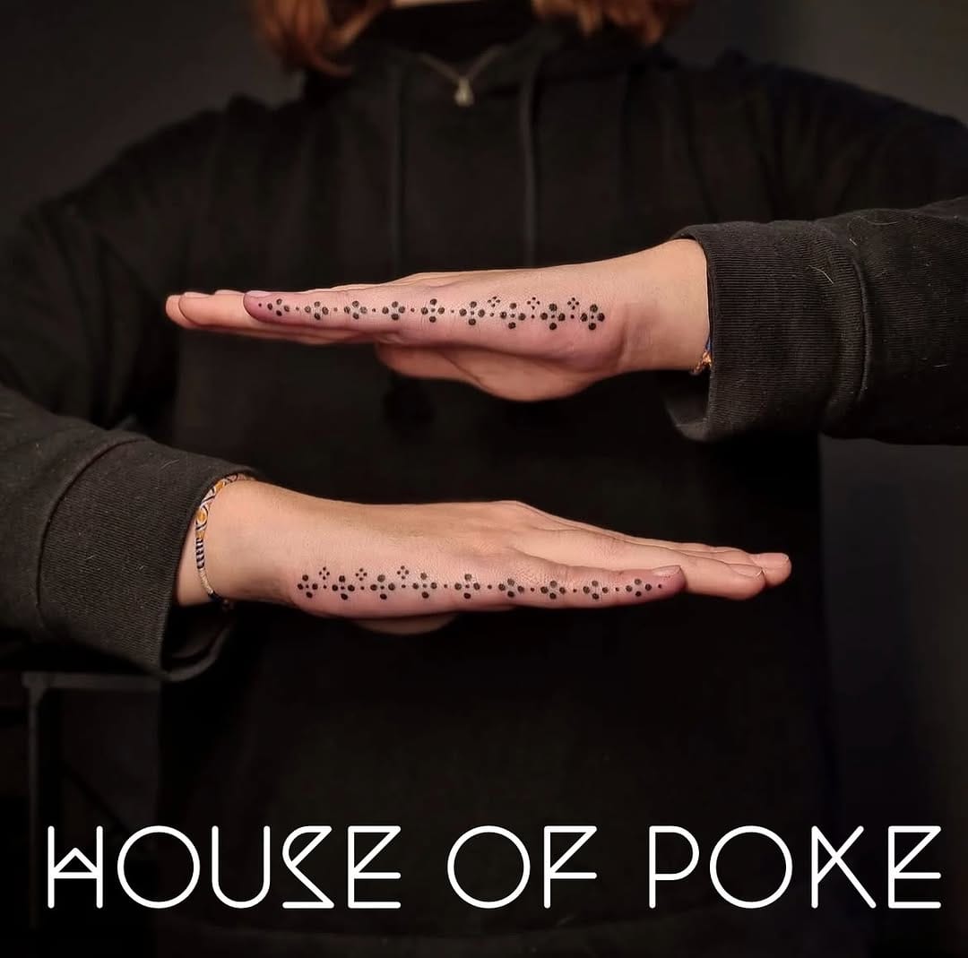 Post 10 by L’Heure Bleue on Instagram (image)