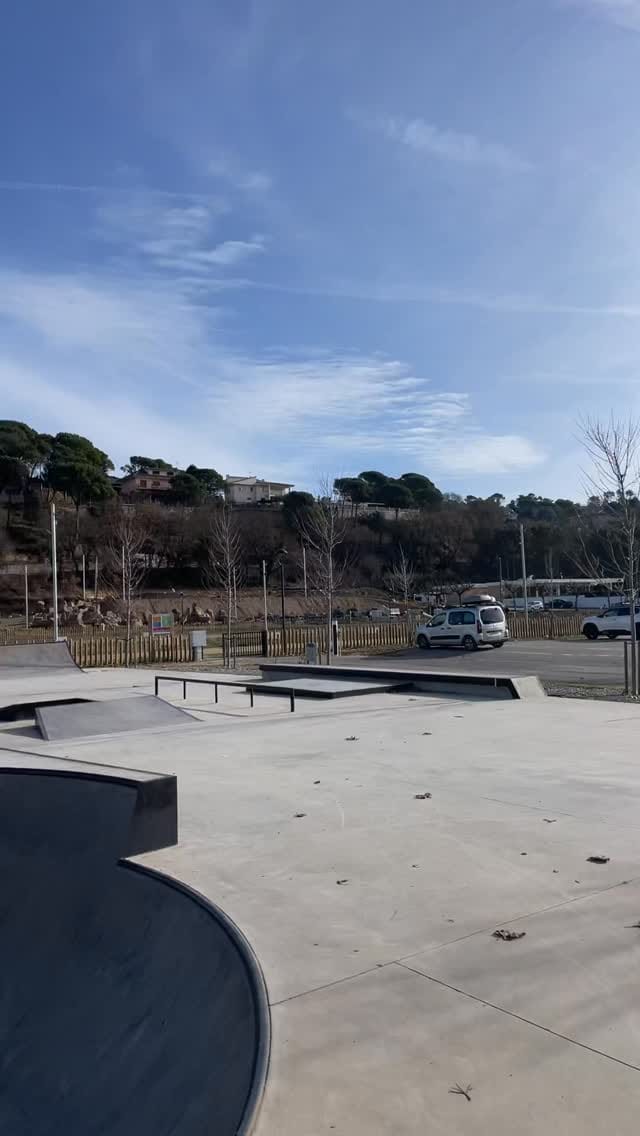 Post 1 by Shajen Willems on Instagram (video)