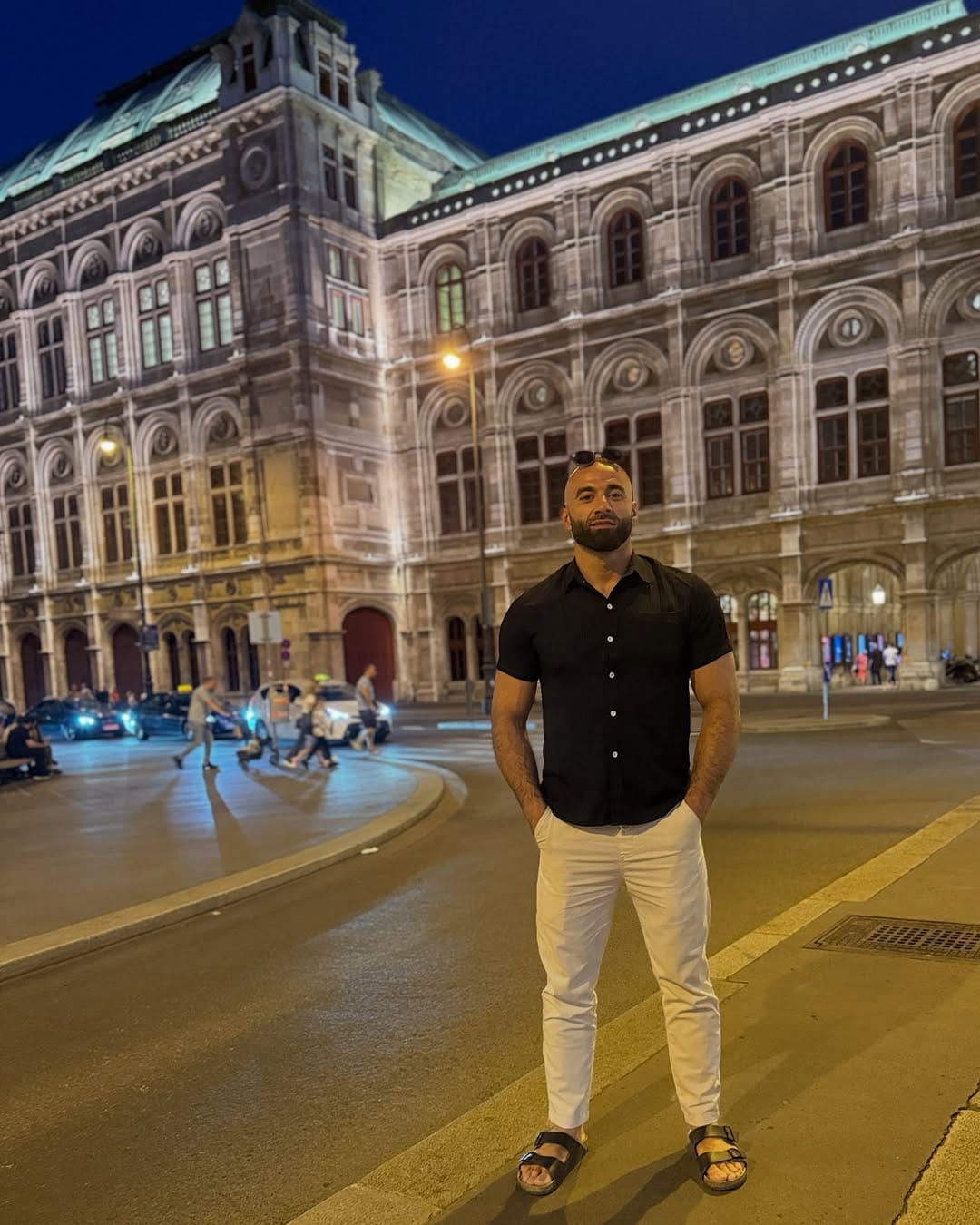 Post 4 by Erhan Kartal on Instagram (image)