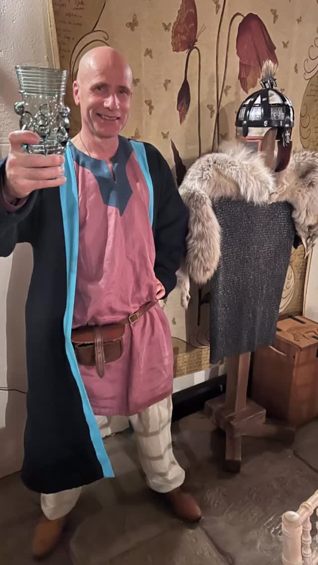 Post 1 by Jamie McCartney on Instagram (video)