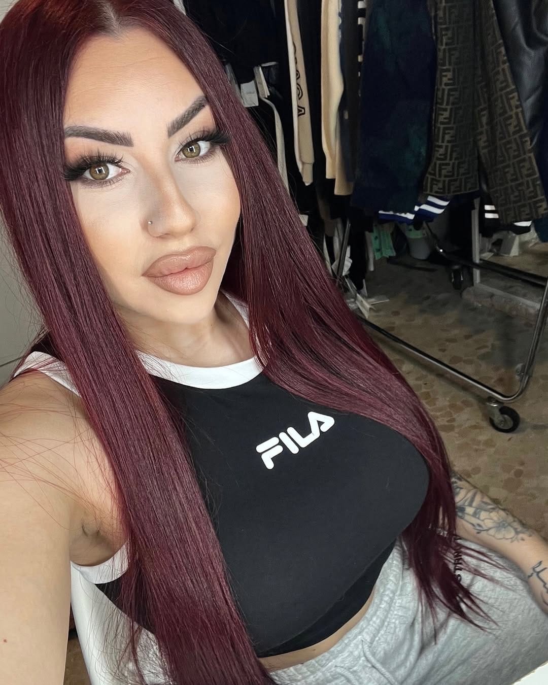 Post 2 by ♡𝒜𝓁𝒷𝒶♡ on Instagram (image)