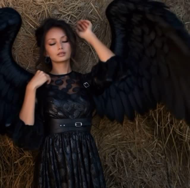 Post 10 by Christina Aries on Instagram (video)