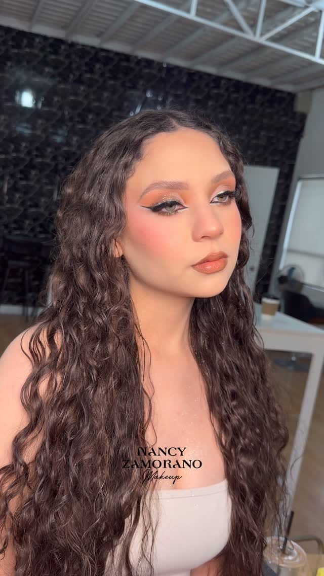 Post 8 by NANCY ZAMORANO MAKEUPSCHOOL✨ on Instagram (video)