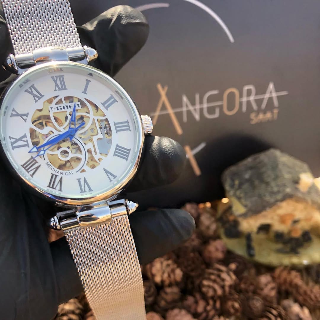 Post 6 by Angora Saat on Instagram (carousel)