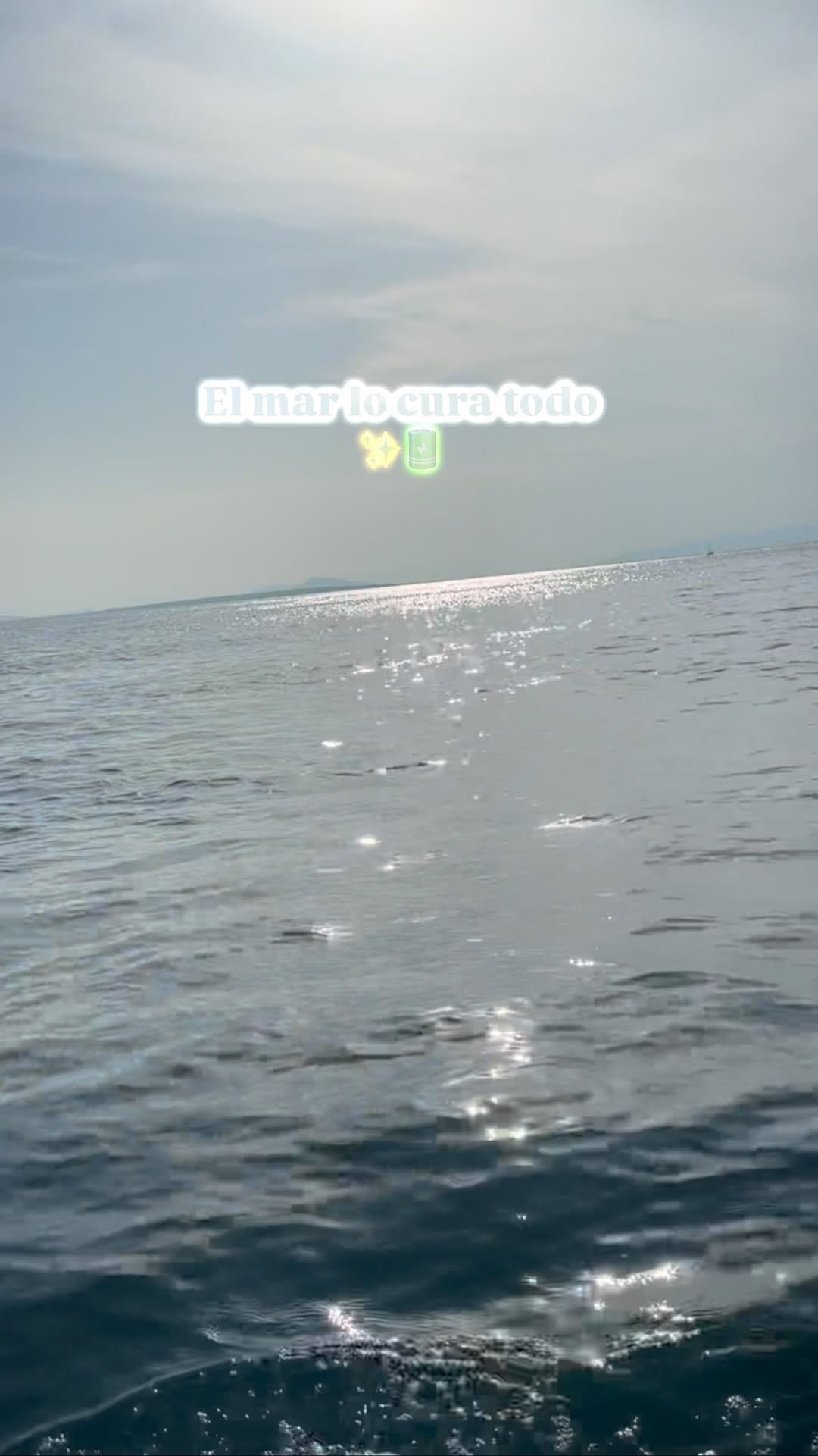 Post 6 by 𝙿 𝙰 𝚃 𝚁 𝙸 𝙲 𝙸 𝙰 on Instagram (video)