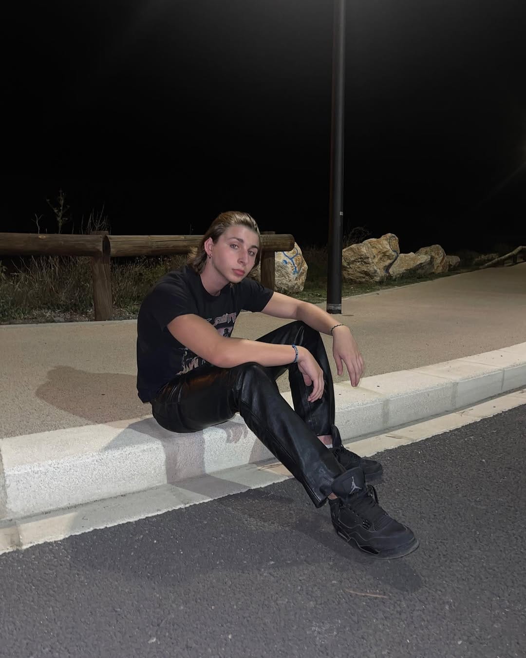 Post 1 by 𝐾𝑖𝑙𝑙𝑖𝑎𝑛 🕷️ on Instagram (carousel)