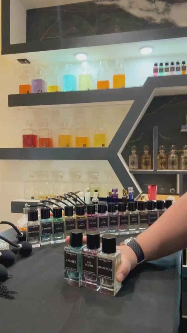 Post 5 by ramzramz FRAGRANCE on Instagram (video)