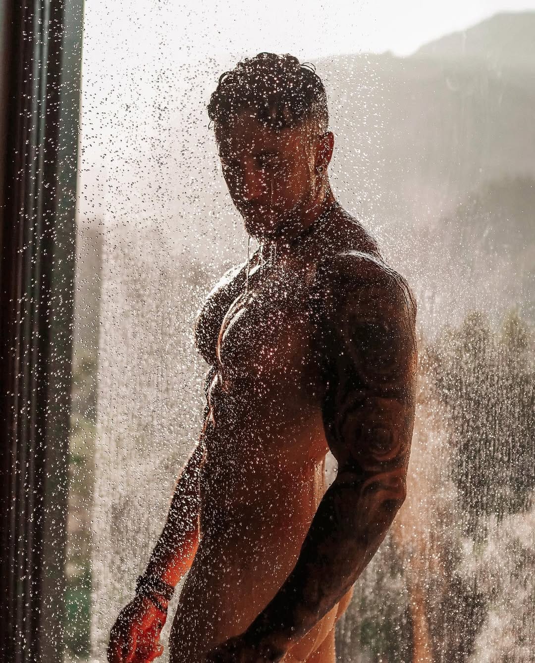 Post 10 by • 𝐄𝐃𝐔 VERTIKAL • on Instagram (image)