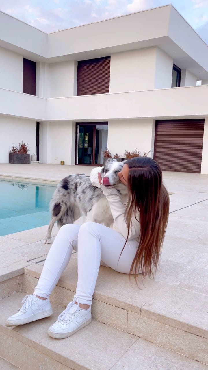 Post 7 by 𝕂𝕚𝕣𝕒 𝕪 𝔼𝕝𝕖𝕟𝕒 on Instagram (video)