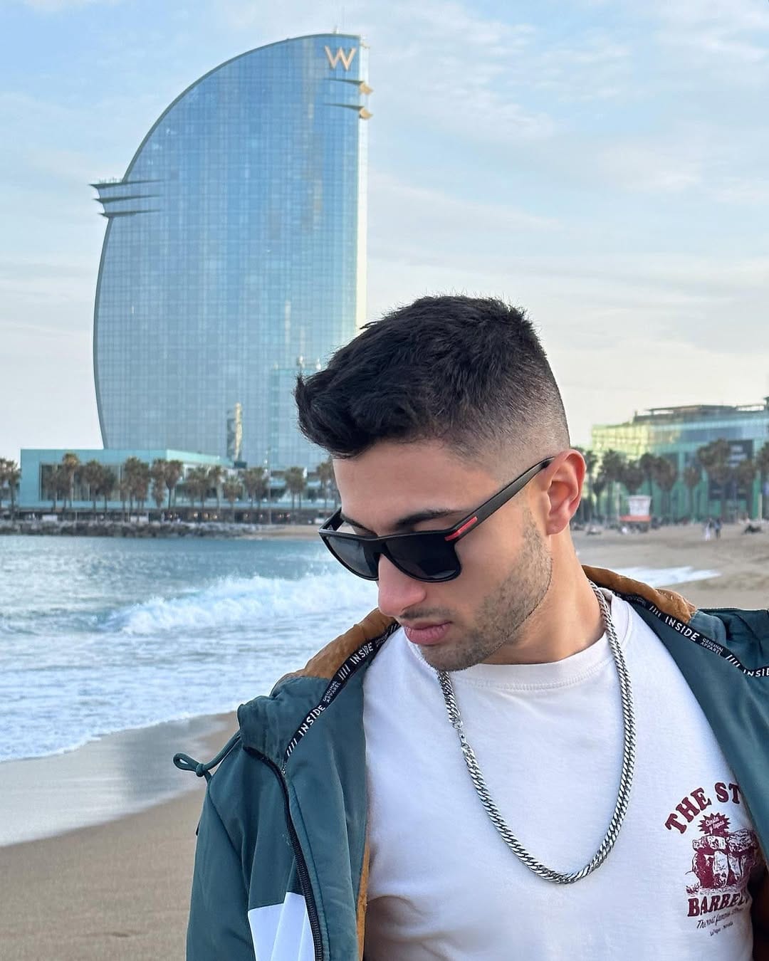 Post 8 by 🧿 on Instagram (image)