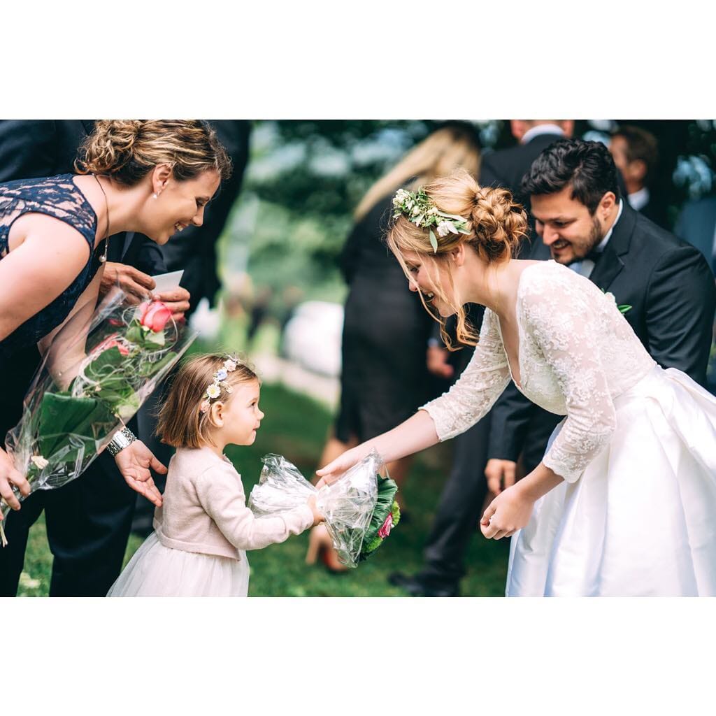 Post 10 by Neris Wedding on Instagram (image)