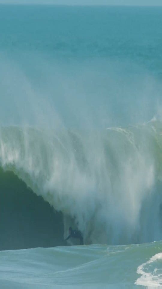 Post 10 by D u v i on Instagram (video)