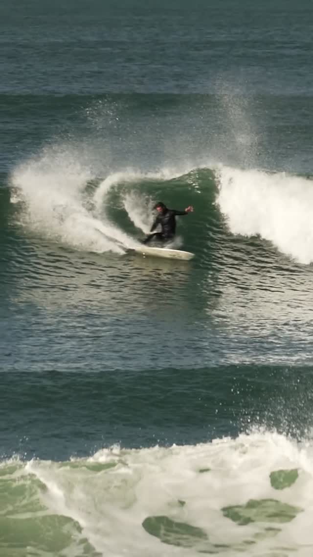 Post 4 by D u v i on Instagram (video)
