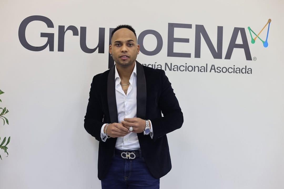 Post 5 by Miguel Angel Peña | Founder Grupo ENA on Instagram (carousel)