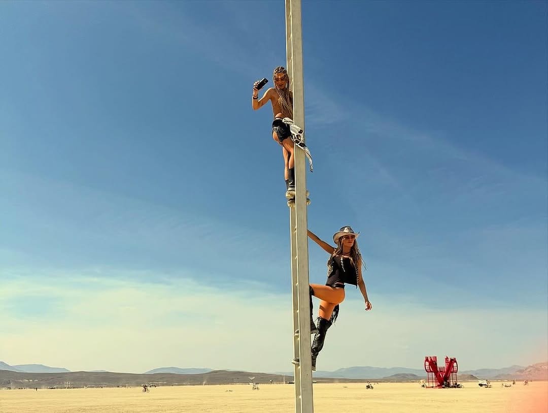 Post 7 by C A L L A  F R A N C E S C A on Instagram (carousel)
