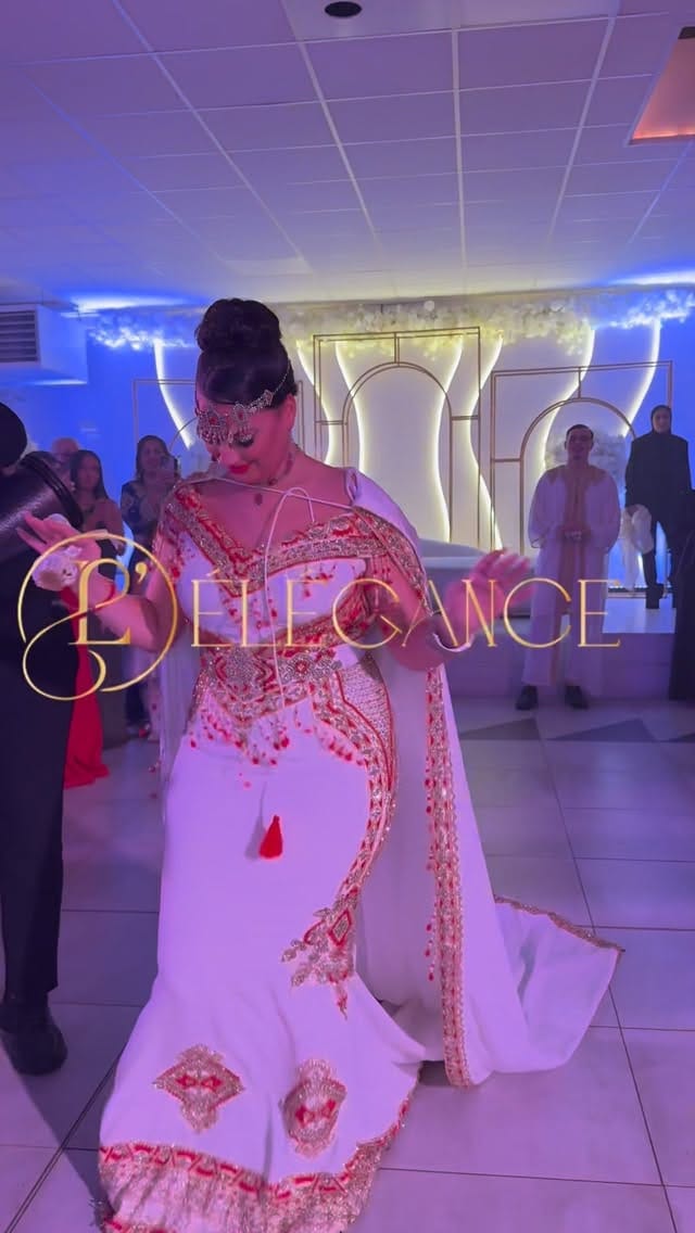 Post 5 by NEGAFA & LOCATION CAFTANS MARIEES on Instagram (video)