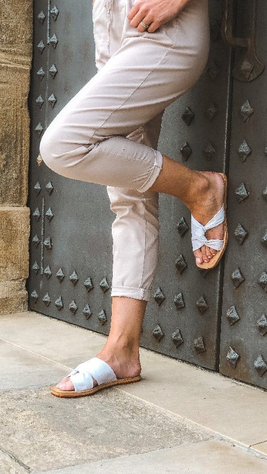 Post 8 by Avanti Urban Shoes SAS on Instagram (video)