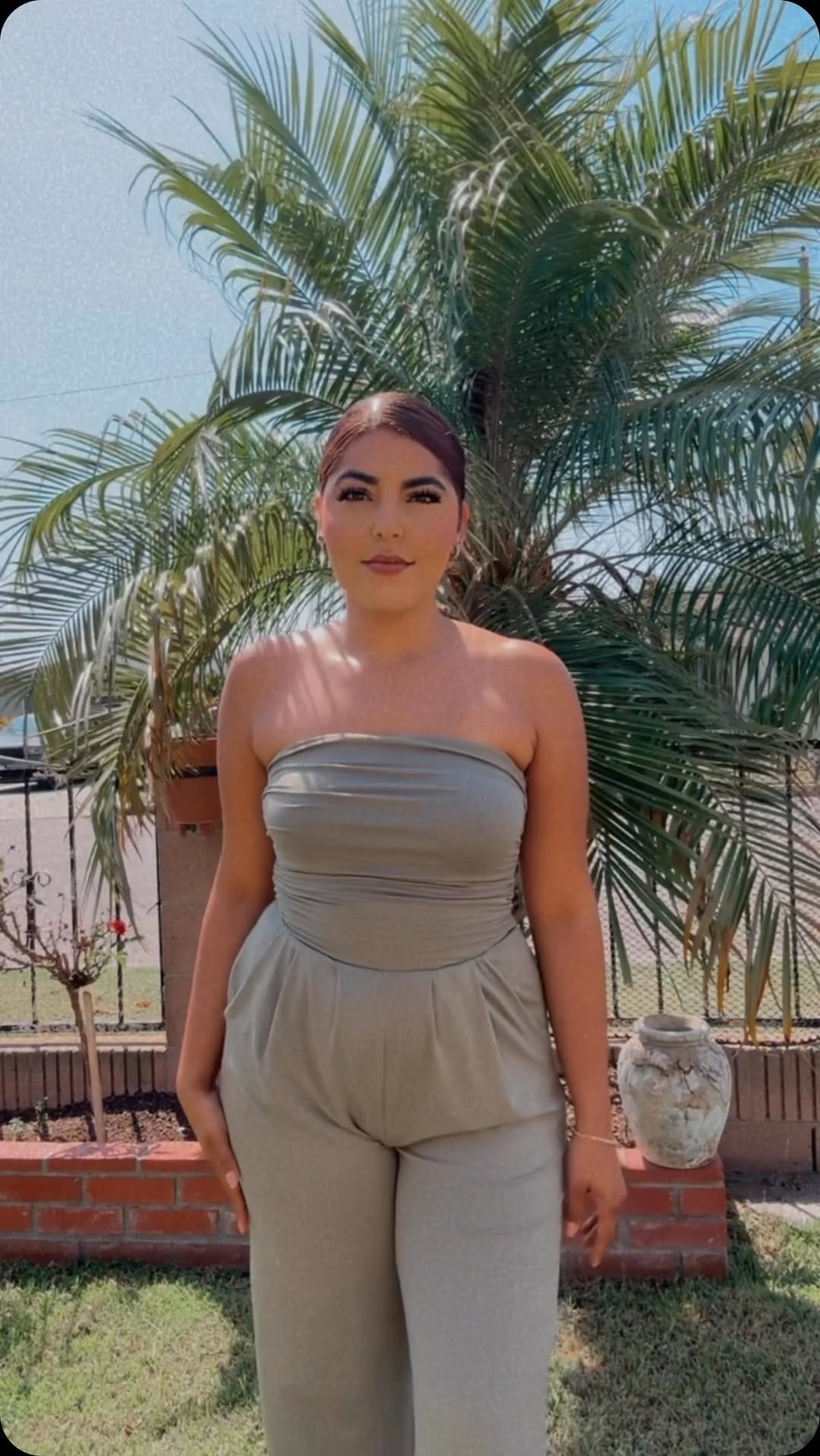 Post 8 by Trendz ByFrida on Instagram (video)