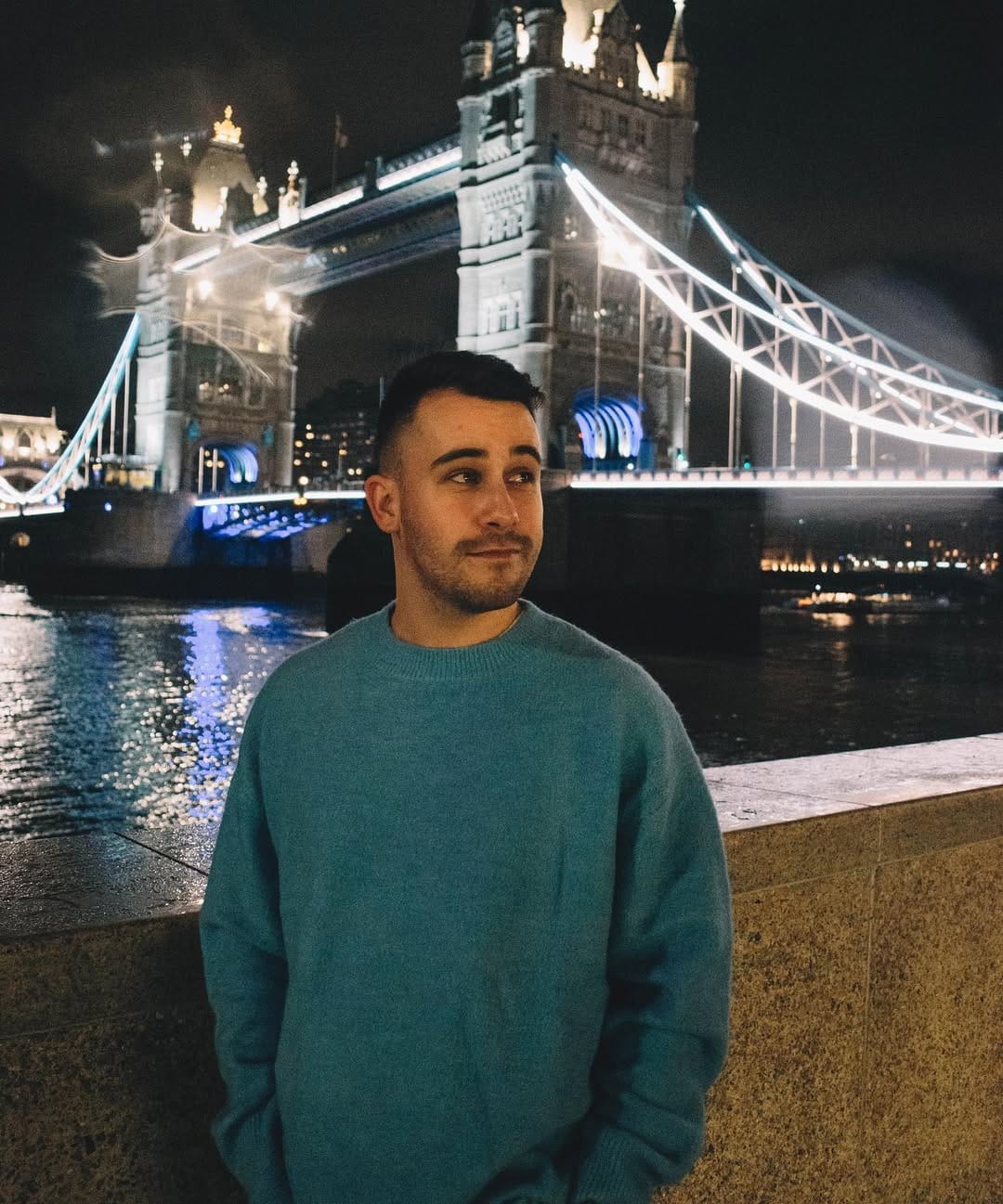 Post 5 by Yeray González on Instagram (carousel)