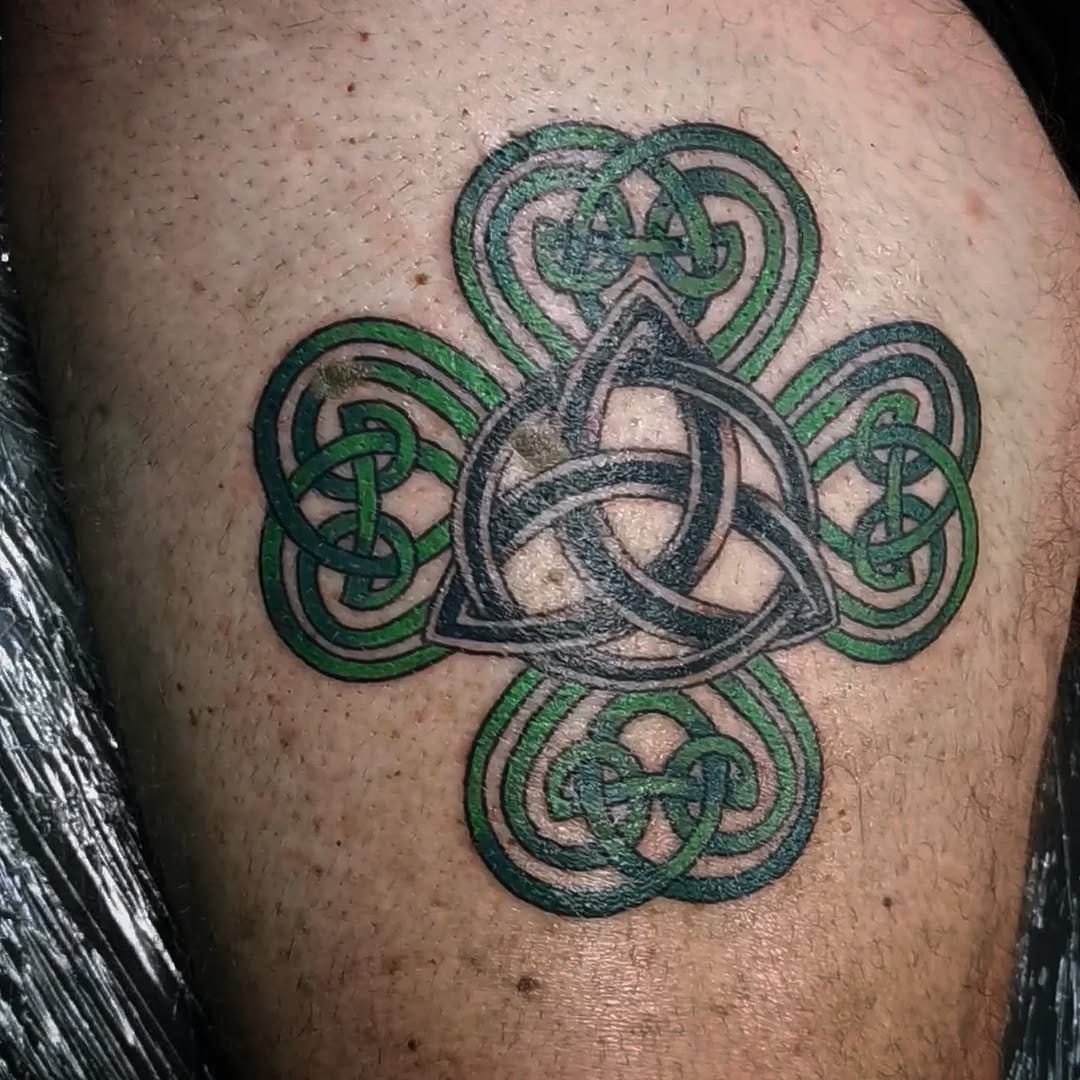 Post 8 by Guns N' Tattoos on Instagram (image)