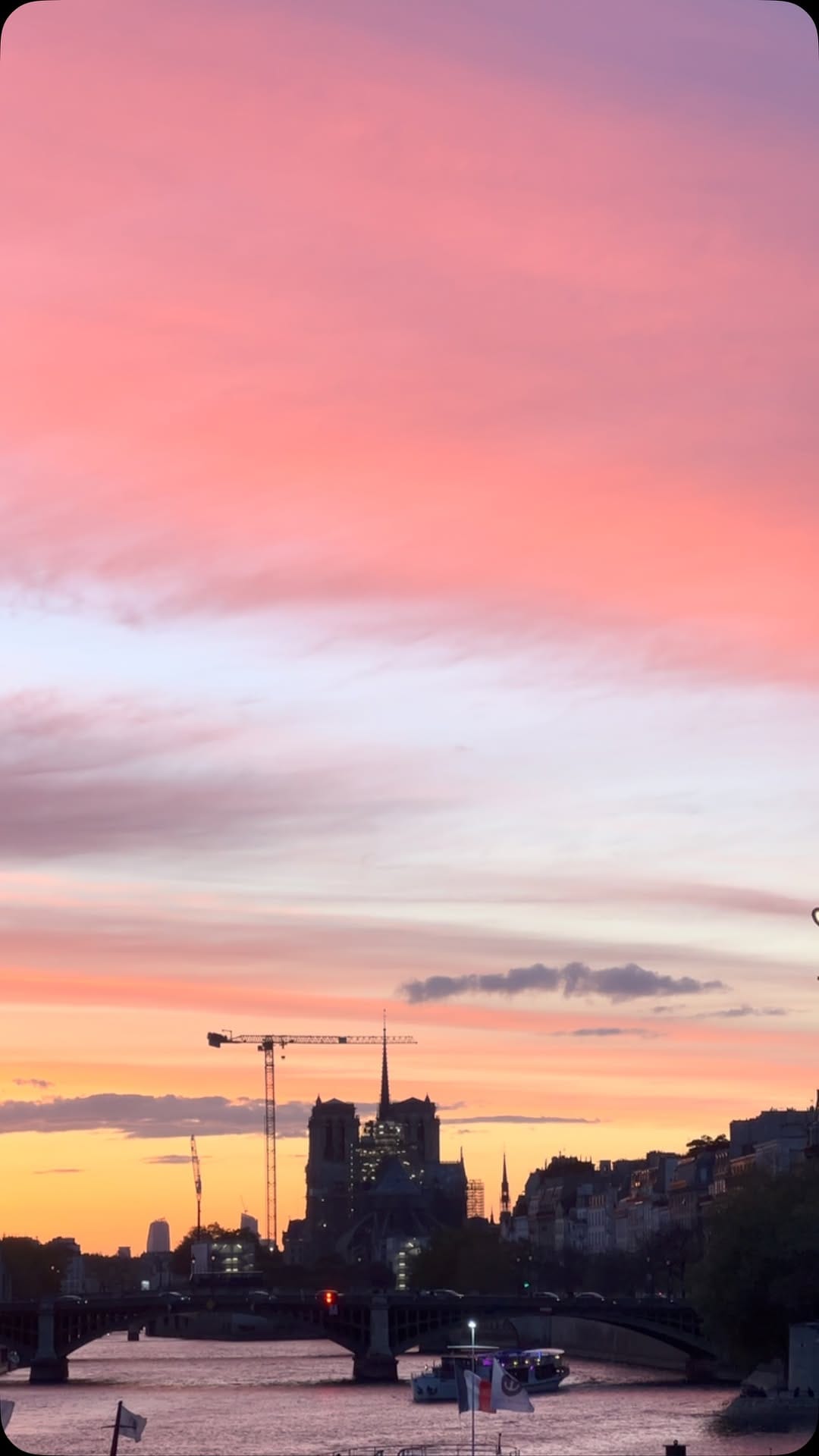 Post 5 by VICTOR Perrot on Instagram (video)