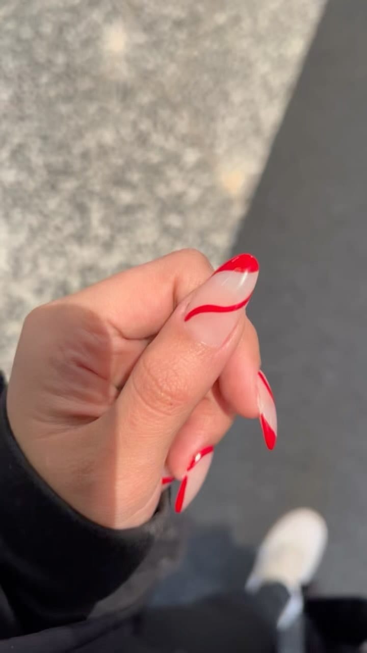 Post 6 by Nails by Chloe on Instagram (video)