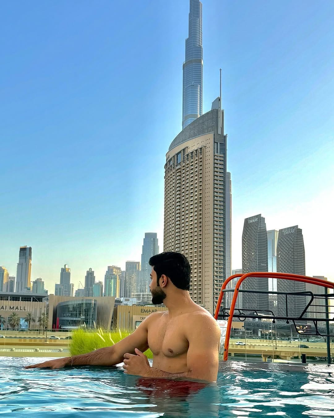 Post 9 by ᷂ابــــاذر  ᷂الـــبطـاط on Instagram (carousel)