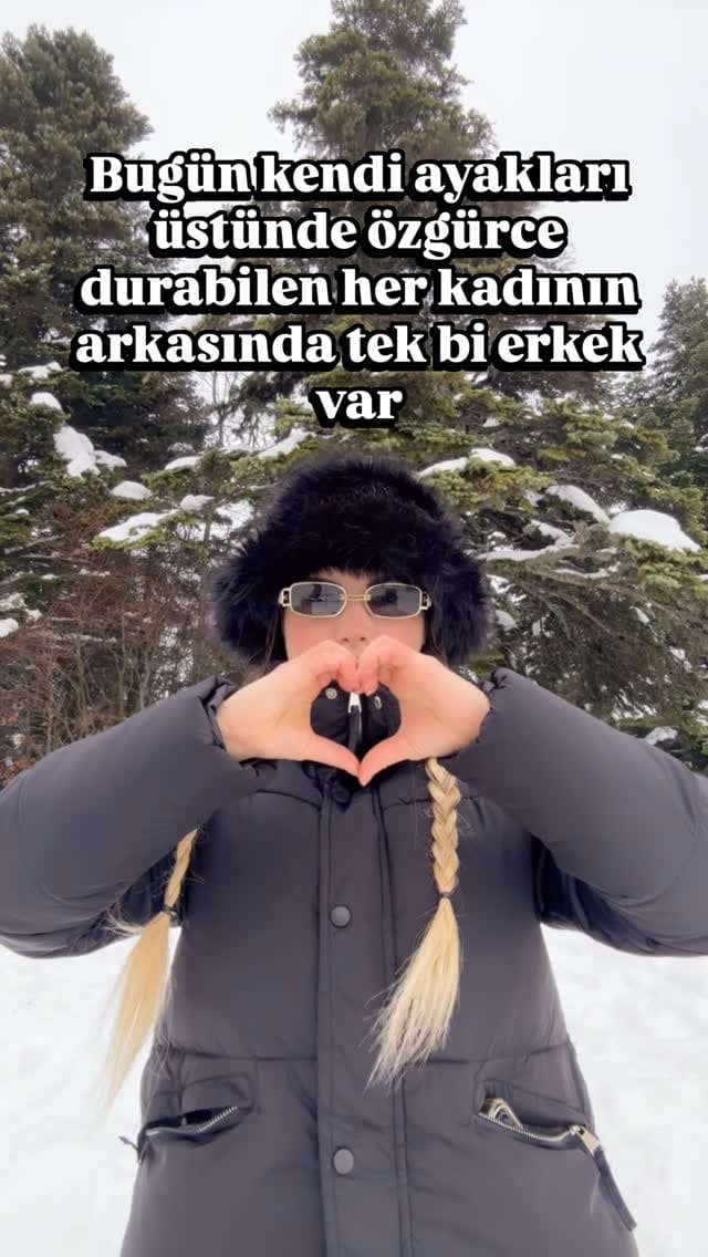 Post 5 by 'Özlem Çelik' on Instagram (video)